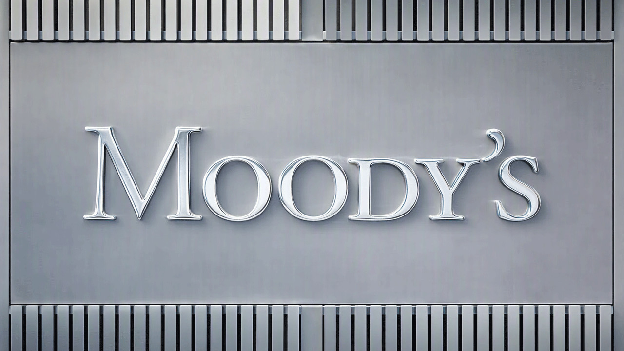 Moody's, Mısır'ın Kredi Notunu Yükseltti